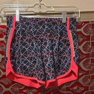 Athletic Works Girl's Black and Pink Geometric Shorts
